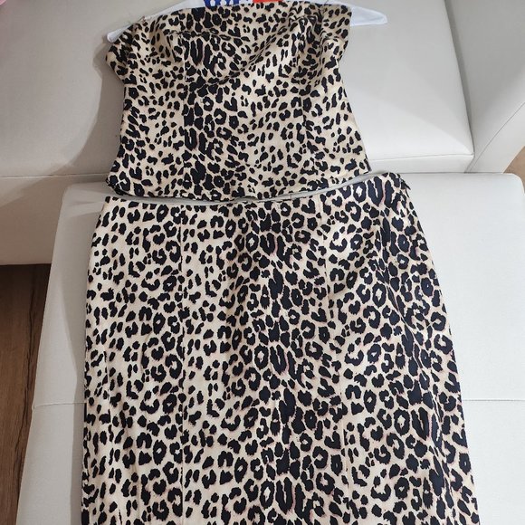 Leopard Print Strapless Top with Matching Skirt by Bebe, Size SX, Good condition - Picture 1 of 6